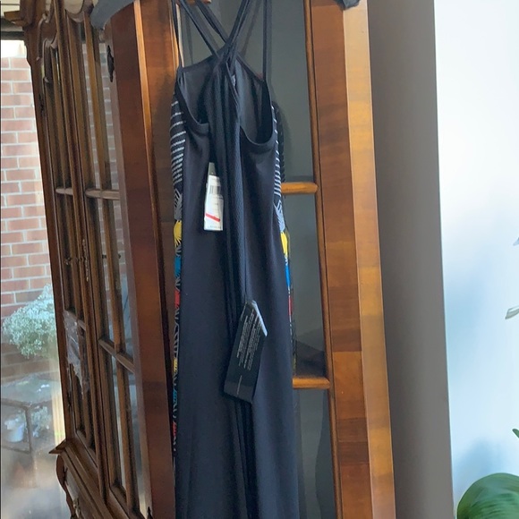 Brand New!! BCBG MAXAZRIA XS - Picture 4 of 6